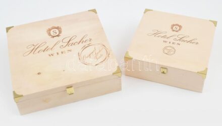2 db Hotel Sacher Wien a süteményes doboz két méretben 18-22 cm
