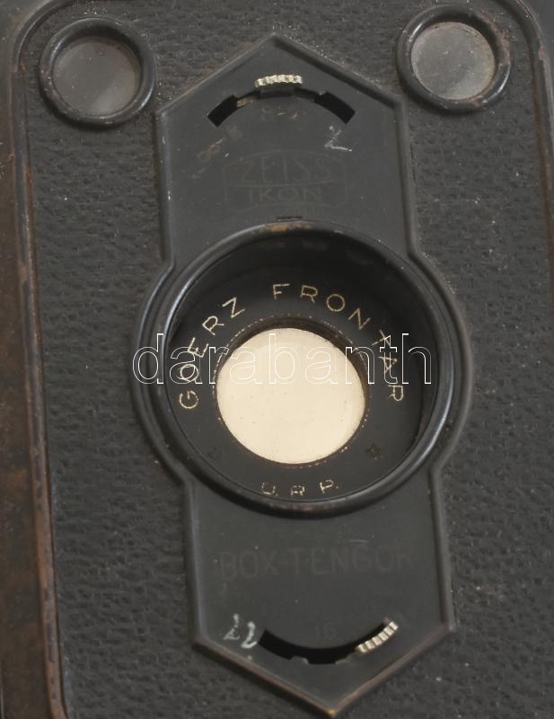 cca 1950 Zeiss Ikon Box Tengor 6x9 cm rollfilmes kamera, Goerz Frontar objektívvel, eredeti bőr tokjával, kissé sérült, kopott, 8x6x5 cm - Image 2