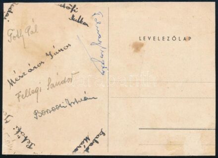 cca 1930 Budapest, városligeti Liliputi Színház törpéinek aláírása, mivel a lap széleit levágták, csak 5 aláírás teljes, köztük: Tolnay Magda
