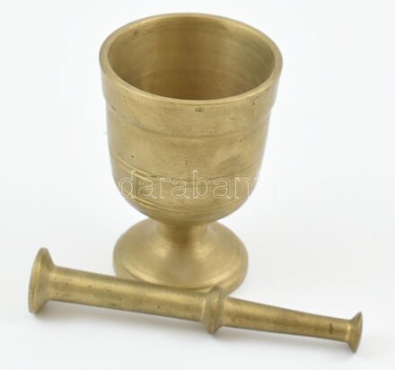 Kis réz mozsár d: 5 cm, m: 7 cm
