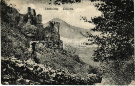 1921 Badacsony, Kőkapu, vadász puskával. Mérei Ignác (fa)
