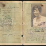 1927 Régi útlevél megviselt állapotban hátlap nélkül