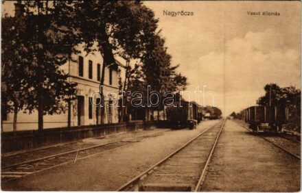 Nagyrőce, Gross-Rauschenbach, Velká Revúca; vasútállomás. Fehér Dezső kiadása / railway station