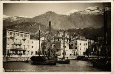 Malcesine, Il porto / port