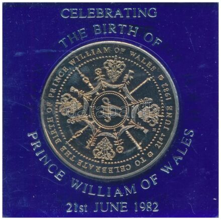 Nagy-Britannia 1982. 'Vilmos herceg születése / A walesi hercegné 21. születésnapja' Cu-Ni emlékérem eredeti plasztik dísztokban T:1 Great Britain 1982. 'The birth of Prince William of Wales / H.R.H. The Princess of Wales 21st birthday'