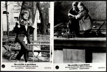 1967 ,,Mezítláb a parkban' című amerikai film jelenetei és szereplői, 17 db vintage produkciós filmfotó, ezüst zselatinos fotópapíron, 18x24 cm