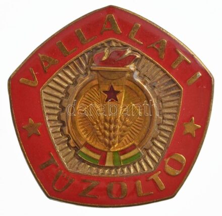 ~1970-1980. 'Vállalati Tűzoltó' fém sapkajelvény T:1-