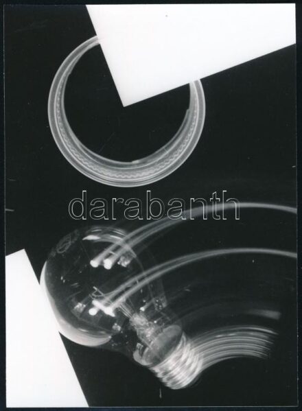 cca 1965 A hosszú megvilágítási idő és a mozgás tanulmányozása, jelzés nélküli vintage fotó ezüst zselatinos fotópapíron, dr. Sevcsik Jenő (1899-1996) fényképész, szaktanár, szakíró hagyatékából,12x16,3 cm