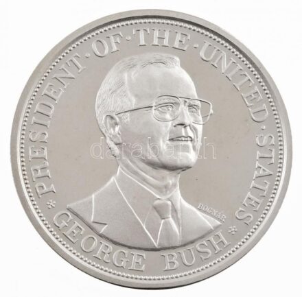 Bognár György (1944-) 1989. 'Az Amerikai Egyesült Államok elnöke George Bush / Az USA elnökének magyarországi látogatása 1989. július 11-13' Ag emlékérem kapszulában (31,41g/0.999/42,5mm) T:PP fo. György Bognár (1944- ) 1989.