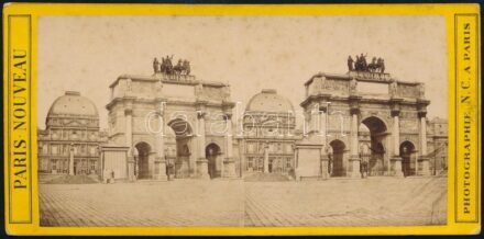 cca 1890-1900 Tuileries et Carrousel, Tuileriák palotája, a Körhinta tér (Place du Carrousel) és a Carrousel-diadalív (Arc de triomphe du Carrousel) keményhátú sztereófotója, Paris Nouveau Photographie N.C. a Paris, a hátoldalán