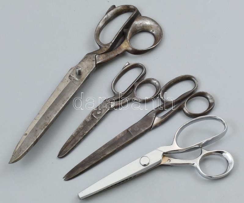 4 db olló, cakkozó + régi szabóollók, kisebb rozsdafoltokkal, h: 17-30 cm