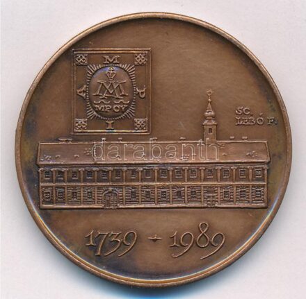 Lebó Ferenc (1960-) 1989. '250 éves a mosonmagyaróvári Kossuth Lajos Gimnázium' kétoldalas bronz emlékérem (42,5mm) T:1-