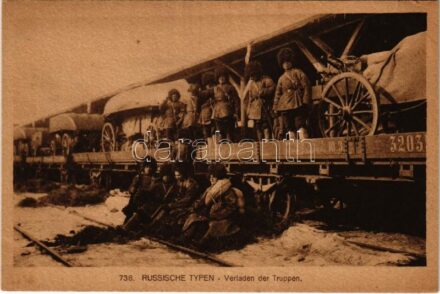 Russische Typen, Verladen der Truppen / Első világháborús orosz katonák a vasútállomáson / WWI Russian military, soldiers
