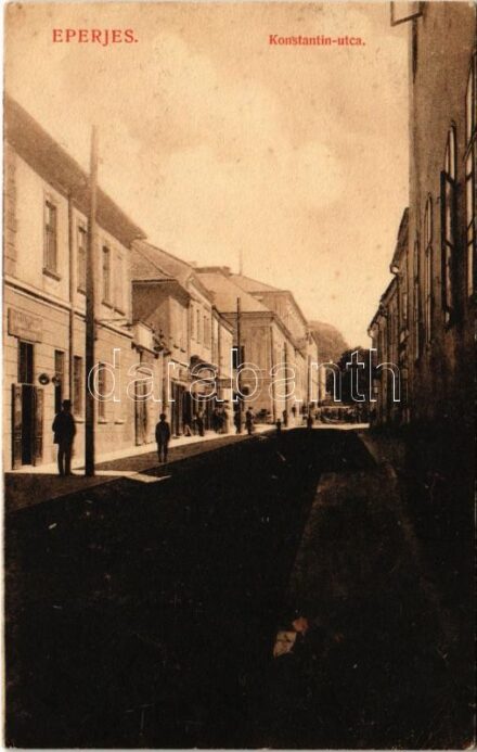 Eperjes, Presov; Konstantin utca, Kaszás Flórián üzlete. Divald Károly Fia kiadása / street view, shop (fl)