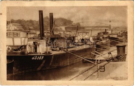 1927 Komárom, Komárnó; kikötő / pristay / port (EK)