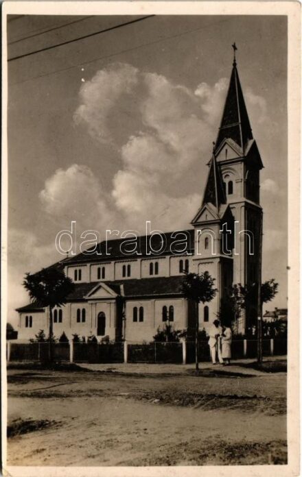 Budapest XVIII. Pestszentlőrinc, Pusztaszentlőrinc, Szentlőrinc; római katolikus templom