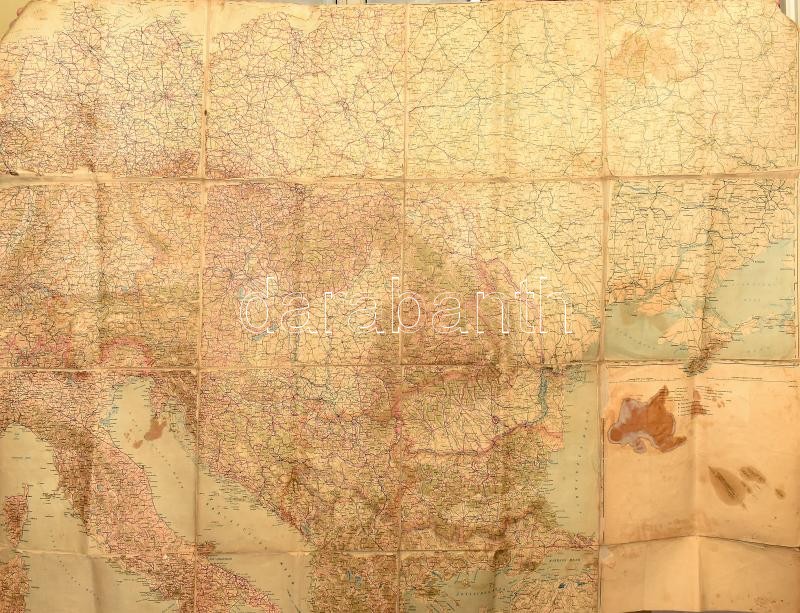 1901 Európa térkép, rajta a Ludovika pecsétjével, a hátoldalán számos bejegyzéssel, több alakulat bélyegzéssel, nagy méretű, vászonra kasírozott, sérülésekkel, 120x155 cm