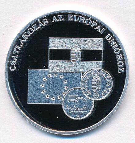 DN 'A magyar pénz krónikája - Csatlakozás az Európai Unióhoz' Ag emlékérem tanúsítvánnyal (20g/0.999/38,61mm) T:PP