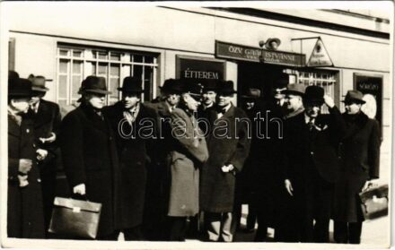 Budapest (?), Özv. Gaál Istvánné vendéglője, étterem és söröző. photo