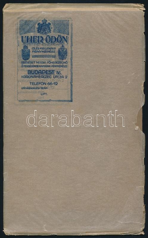 cca 1910 Kisfiú portréja, keményhátú fotó Uher Ödön (1862-1931) cs. és kir. udvari fényképész budapesti műterméből, kabinetfotó, eredeti hártyapapír borítékban, 21,5x13,5 cm - Image 2