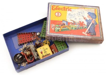 cca 1940 Märklin electric fém építő játék dobozzal. fénykép szerinti darabszám és állapot. 28x20 cm