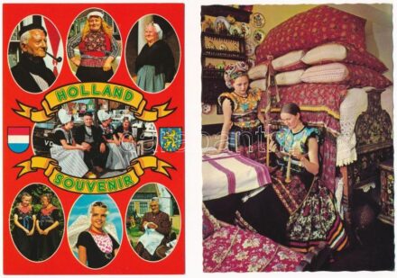 Kb. 30 db MODERN népviseletes képeslap / Cca. 30 modern folklore postcards