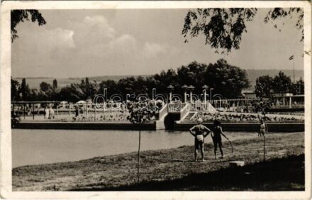 1942 Balatonföldvár, strandfürdő