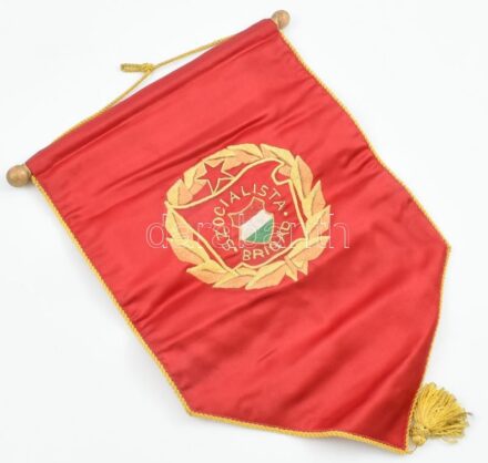 Szocialista brigád selyem zászló 37 cm