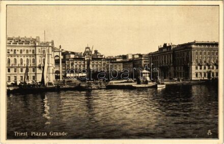 Trieste, Trieszt, Trst; Piazza Grande / square. Raphael Tuck & Sons Gravürotinto-Serie 'Triest'