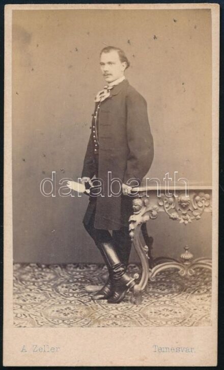 cca 1870 Temesvár, férfi egész alakos portréja, keményhátú fotó Zeller temesvári műterméből, 10,5×6 cm