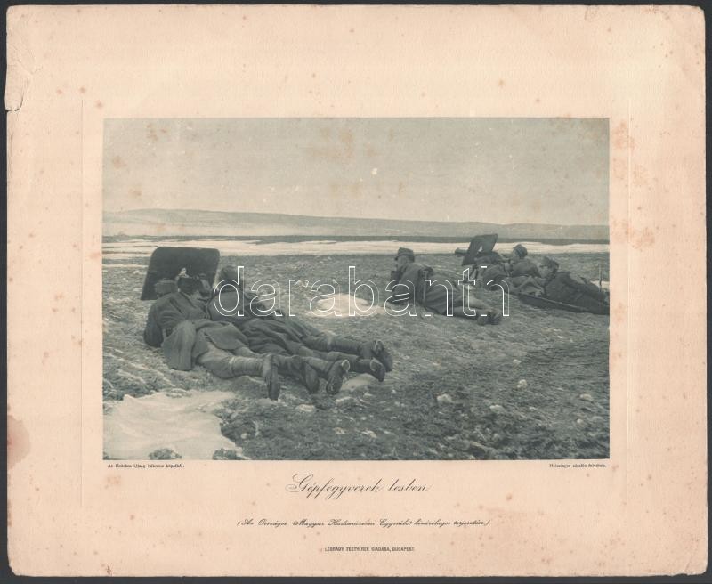cca 1914-1918 3 db I. világháborús nyomat: Hídépítés a Dunajecen; Tüzérek a Dnyeszter partján; Gépfegyverek lesben. Az Érdekes Újság harctéri képeiből. (Az Országos Magyar Hadimúzeum Egyesület kizárólagos terjesztése). Bp., - Image 3