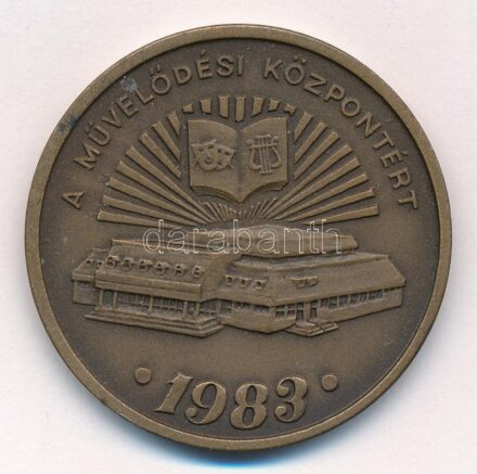 1983. 'Szécsény - A Művelődési Központért' Br emlékérem plombált ÁPV tokban (42mm) T:1-,2