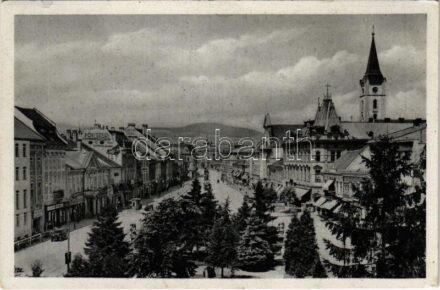 1938 Kassa, Kosice; Stefánikova ul. / Stefánik utca, üzletek, automobil / street view, shops, automobile + '1938 Kassa visszatért' So. Stpl. (kis szakadás / small tear)