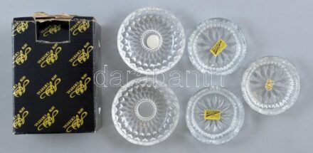 4 db kristály kínáló tálka, jelzetted d: kb 8 cm