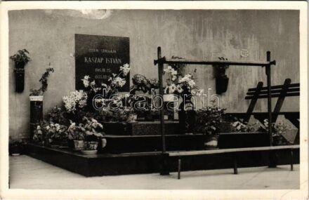1956 Székesfehérvár, Kaszap István sírja (EK)