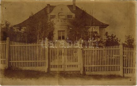 ~1923 Budapest XII. Németvölgy, Fürj utca 23. szám alatti villa. photo (fa)