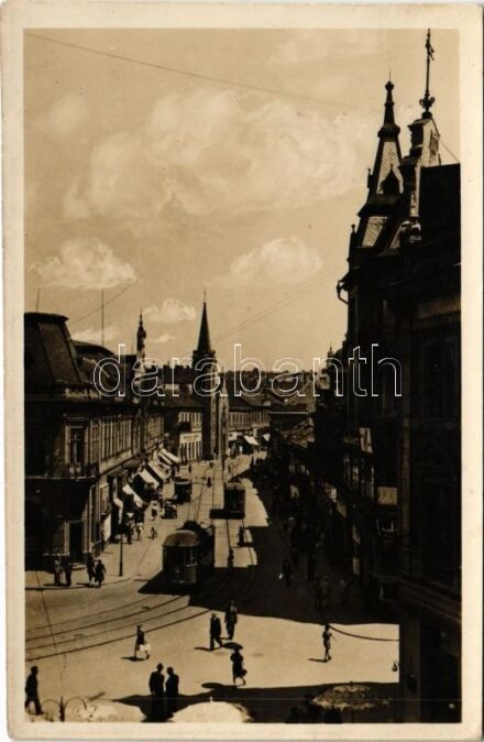 1944 Nagyvárad, Oradea; Rákóczi út, villamosok, drogéria / street, trams, drugstore