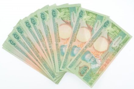 Suriname 1988. 25G (50x, sorszámkövető) T:I,I- Suriname 1988. 25 Gulden (50x, consecutive serials) C:UNC,AU Krause P#132