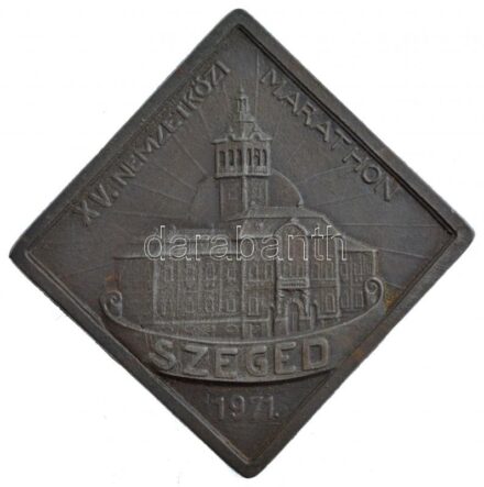 1971. 'Szeged - XV. Nemzetközi Marathon' egyoldalas fém sport plakett (84x84mm) T:1-