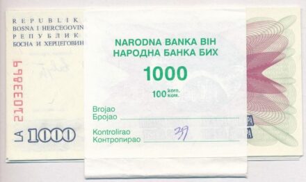 Bosznia-Hercegovina 1992. 1000D (9x) eredeti banki kötegelővel, sorszámkövetők T:I Bosnia and Herzegovina 1992. 1000 Dinara (9x) with original wrapper, consecutive serials C:UNC Krause P#15