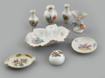 Herendi porcelán dísztárgyak, 8 db, kézzel festett, jelzett, kis kopásnyomokkal