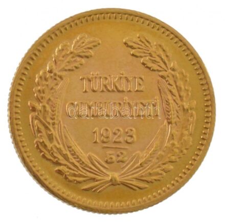 Törökország 1923/52 100K Au 'Mustafa Kemal Atatürk' sérült tokban (7,26g/0.917) T:1- Turkey 1923/52 100 Kurush Au 'Mustafa Kemal Atatürk' in damaged case (7,26g/0.917) C:AU Krause KM# 855