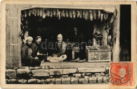 Shkoder, Shkodra, Skadar, Skodra, Scutari, Skutari; Schuhmacher in seiner Werkstatt im Bazar / shoemakers's shop, folklore