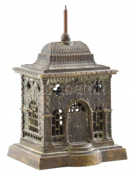 Bank kisplasztika, jelzés nélkül, bronz, m: 19 cm