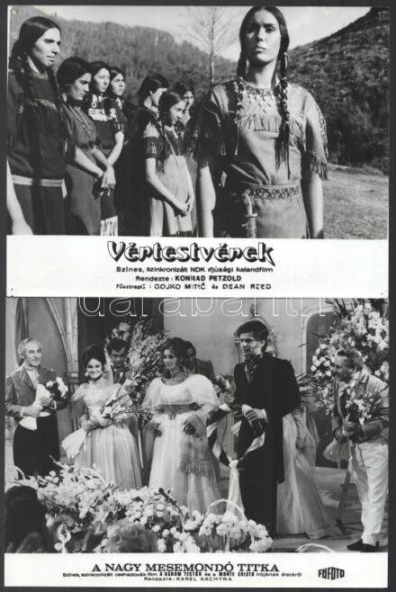 cca 1987 előtt készült külföldi filmek egy-egy jelenete, 13 db vintage produkciós filmfotó, ezüst zselatinos fotópapíron, kisebb - a használatból eredő - hibákkal, 18x24 cm, vagy ehhez közeli méretekben (+ - 9 mm)