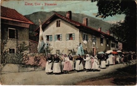1917 Lienz (Tirol), Procession, Tyrolean folklore (fl)