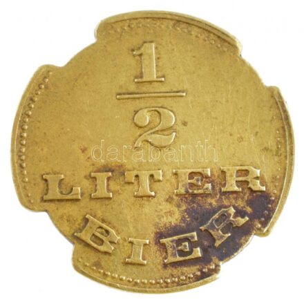 Németország ~1930-1940. '1/2L Bier' sárgaréz sörzseton T:2 patina Germany ~1930-1940. '1/2 Liter Bier' brass beer token C:XF patina