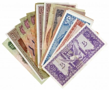 1930-1946. 10P-10.000.000BP (20xklf), közte 1944. 100P 'A Vöröshadsereg Parancsnoksága' T:III-IV közte folt, szakadás, összeragasztás