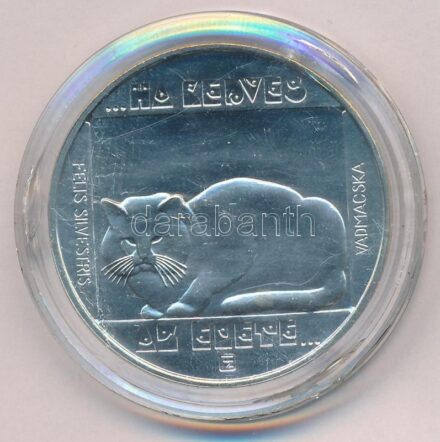 1985. 200Ft Ag 'Természetvédelem - Vadmacska' T:BU patina, kis karc Adamo EM86