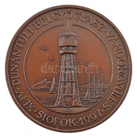 Soltra Elemér (1922-2013) 1997. 'XLIV. Dunántúli Belgyógyász Vándorgyűlés - Siófok 1997 / QUID QUID AGIS PRUDENTER AGAS ET RESPICE FINEM - ST. KOZMA - ST. DAMJAN' kétoldalas bronz emlékérem (42,5mm) T:1-